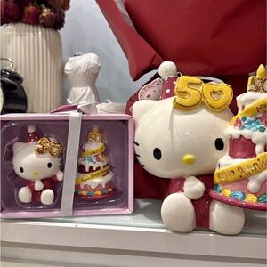 Hello Kitty ceramic set
